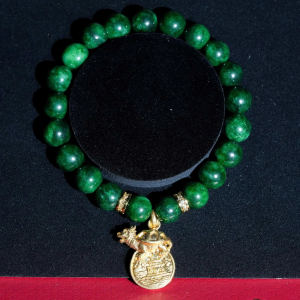 Vòng tay Vương Kim Quy Mệnh Mộc