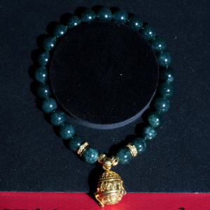 Vòng tay Vương Bách Duyên Mệnh Thủy